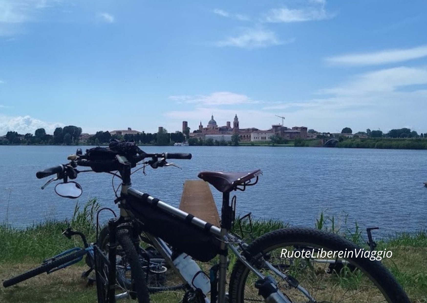 Centro storico di Ferrara - partenza cicloturismo Po e Mincio