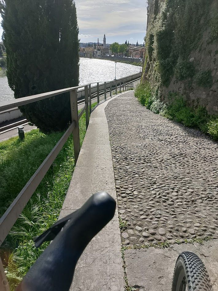 della Valpolicella alle mura di Mantova