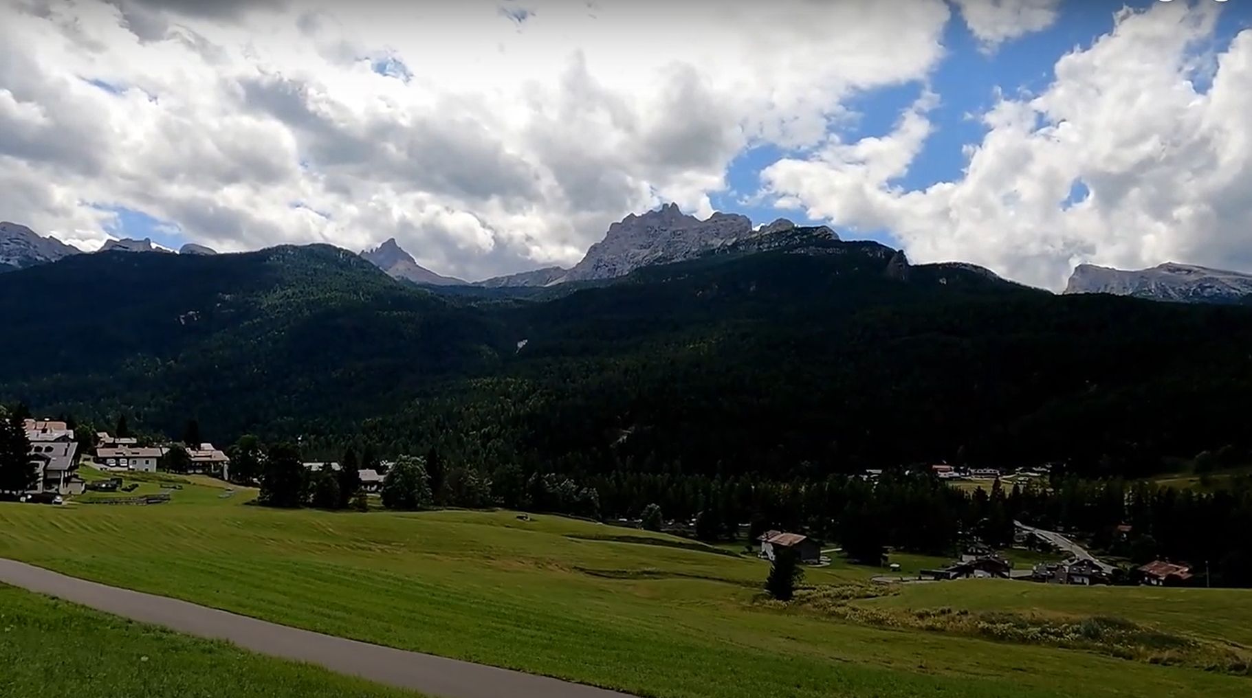 Lunga Via delle Dolomiti in bici